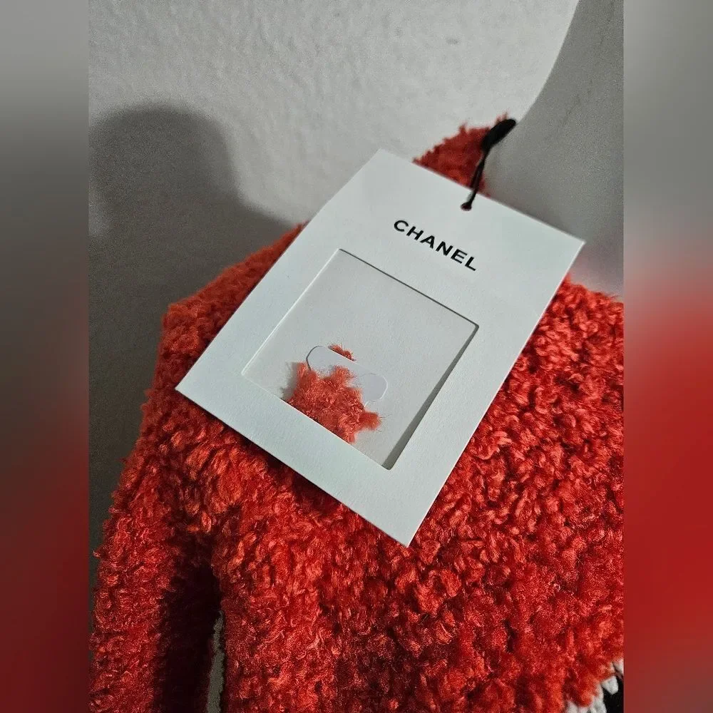 NWT CHANEL Red Sweater Size 38